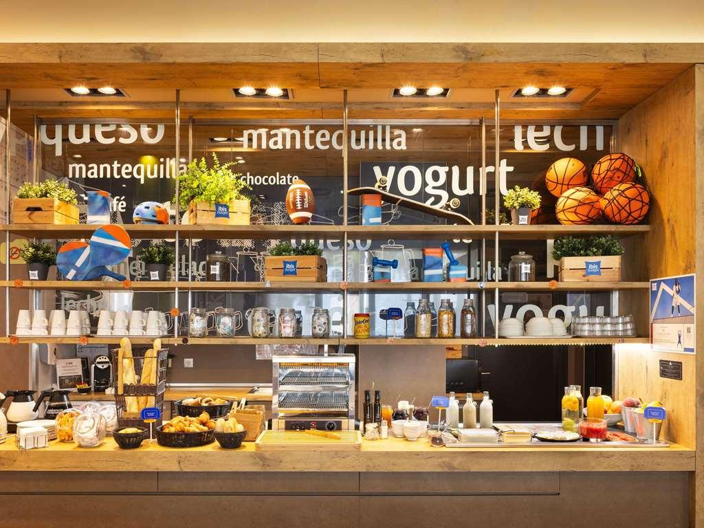 Ibis Budget Sevilla Aeropuerto מראה חיצוני תמונה