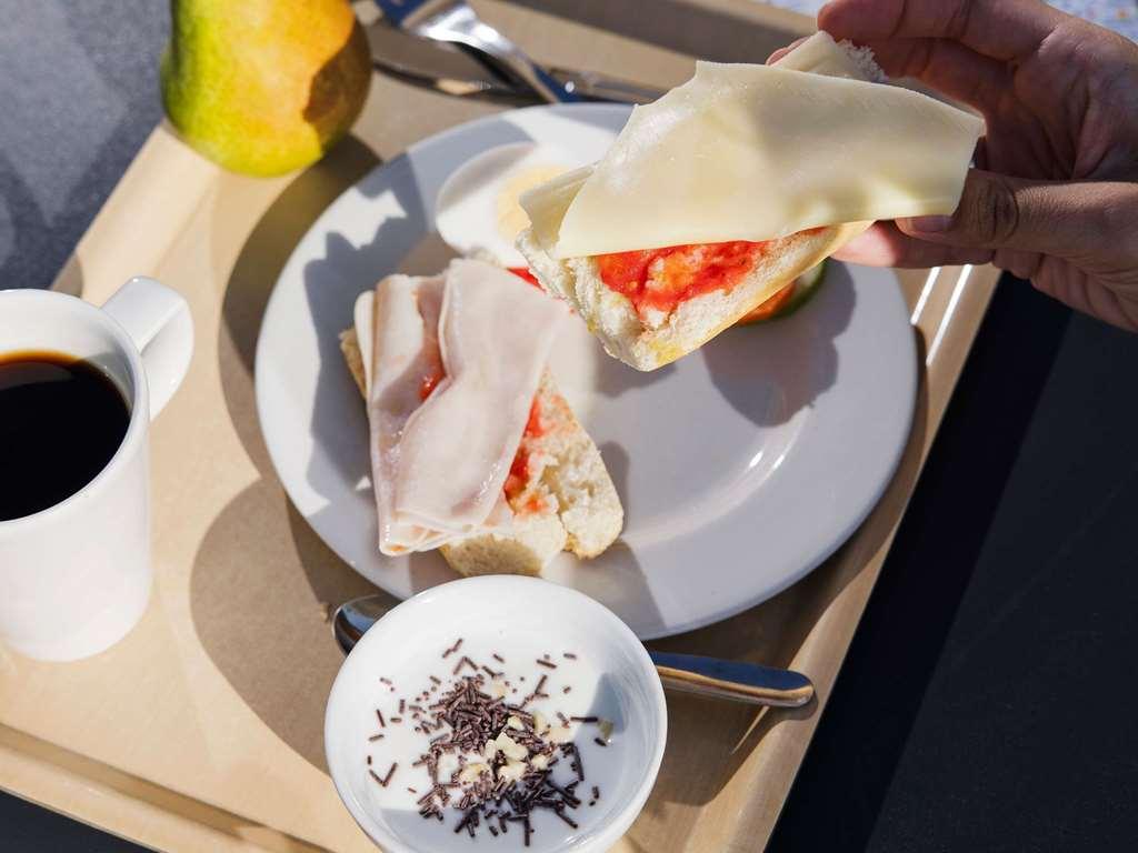 Ibis Budget Sevilla Aeropuerto מסעדה תמונה